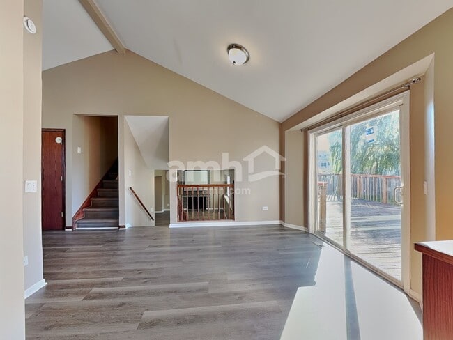 1801 Winger Dr, Plainfield, IL 60586 - photo 4