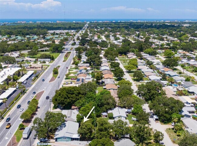 11615 Park Blvd, Seminole, FL 33772 - photo 5