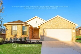 424 Kaufman Dr, Azle, TX 76020