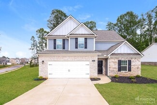 844 Athens Ln, Locust Grove, GA 30248