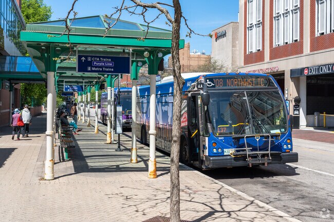 Downtown Evanston is well-connected by several bus lines, making it easy to explore the neighborhood and beyond.