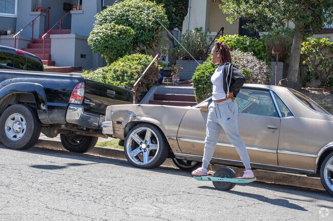 In the Lynn neighborhood, streets are skate and bike friendly.