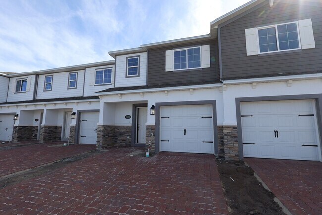 4140 Campsite Loop, Orlando, FL 32824 - photo 6