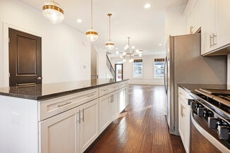 764 N 6th St, Columbus, OH 43215