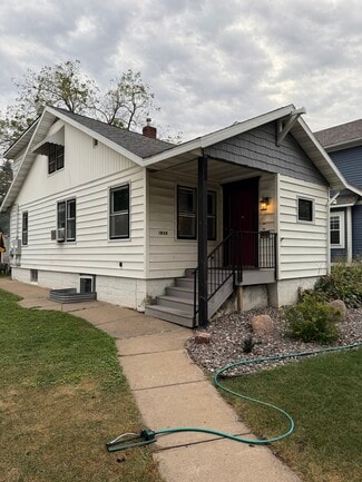 1960 Lincoln Ave, Saint Paul, MN 55105