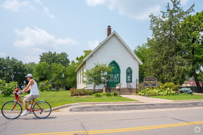 The public library is a historical building in the in the city of Newport.