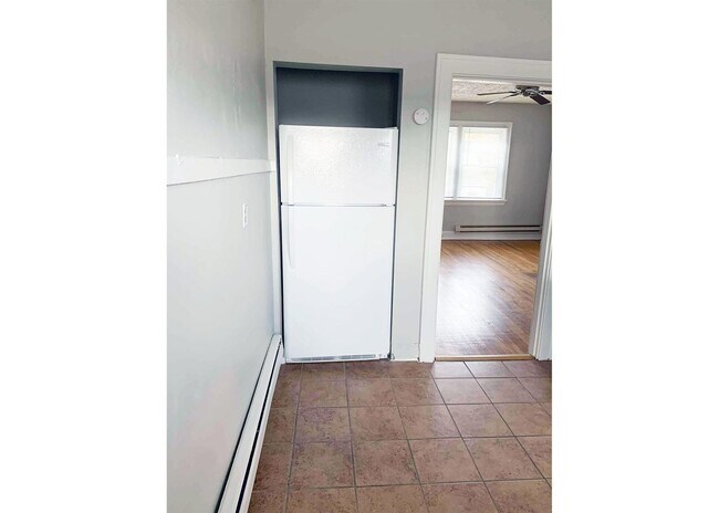 415 Probasco St unit 423-06, Cincinnati, OH 45220 - photo 5