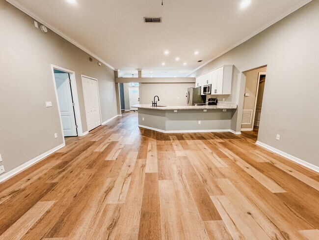 12943 Chets Creek Dr N unit 12943 Chets Creek, Jacksonville, FL 32224 - photo 6