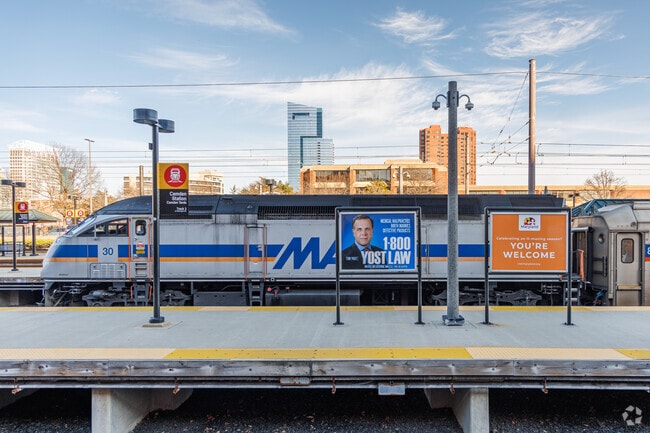 The Amtrak MARC train runs from Baltimore to DC and further South daily from Ridgely's Delight.
