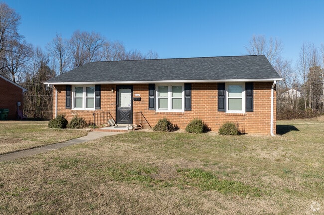 Attractive mid-century brick Ranch homes makes up most of the Montrose area.
