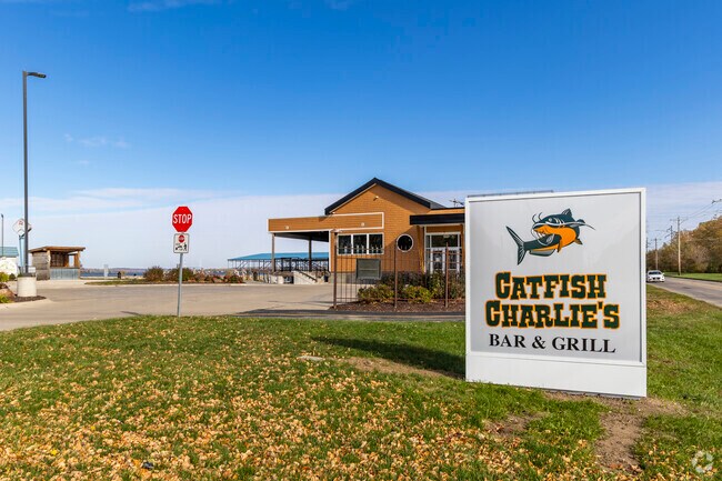 River views and fresh seafood make Catfish Charlie’s a favorite in East End.