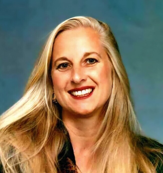 Monica Mnich