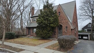 60 Greycliff Rd Unit 1, Boston, MA 02135