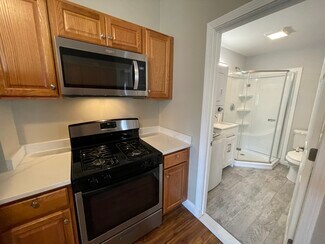 227 Holland St, Somerville, MA 02144