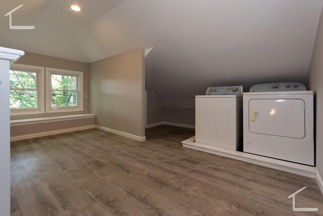 39 Long Ave unit 2, Allston, MA 02134 - photo 3