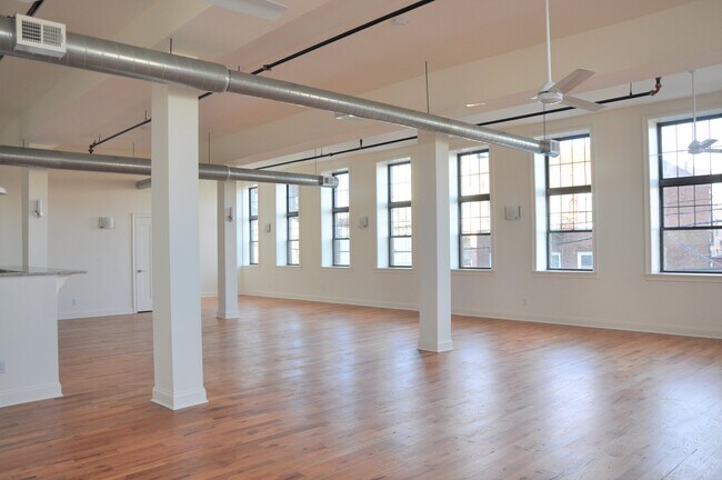 118 Adams St, Newark, NJ 07105 - photo 6