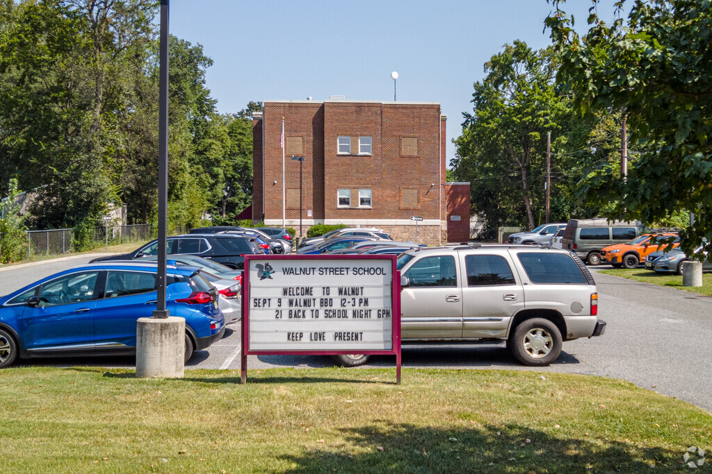 Begin your childs educational journey at Walnut Street Elementary.