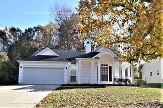 8311 Springhead Ln, Charlotte, NC 28215