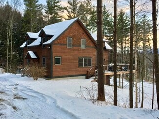475 Black Bear Hollow, Waterbury, VT 05676