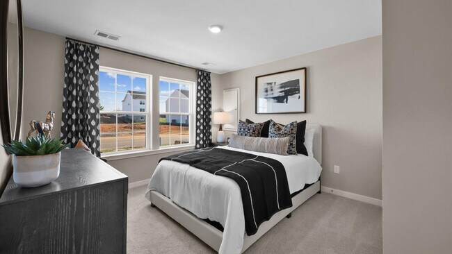 375 Eclipse St, Charles Town, WV 25414 - photo 5