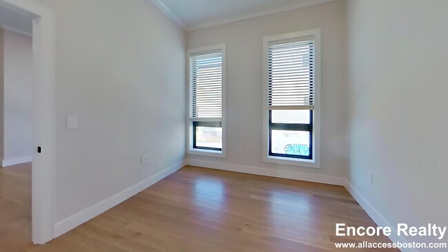 16-18 Highgate St unit 108, Boston, MA 02134 - photo 4