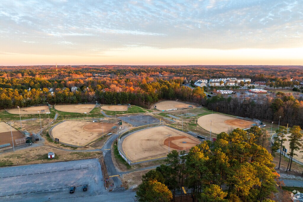 About Tuckahoe Village Schools, Demographics, Things to Do