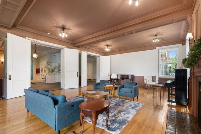 Austin Manor, Delaware, OH 43015 - photo 5