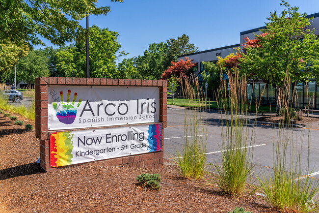 Arco Iris Spanish Immersion School is a tuition free school in Beaverton.