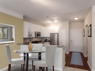 2105 N Glebe Rd, Arlington, VA 22207