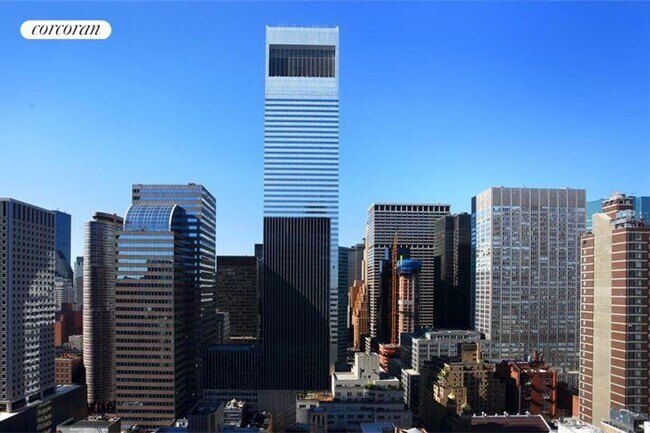 150 E 57th St, New York, NY 10022 - photo 3