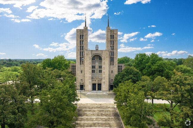Cathedral of Mary Our Queen in Wyndhurst is an architectural marvel.