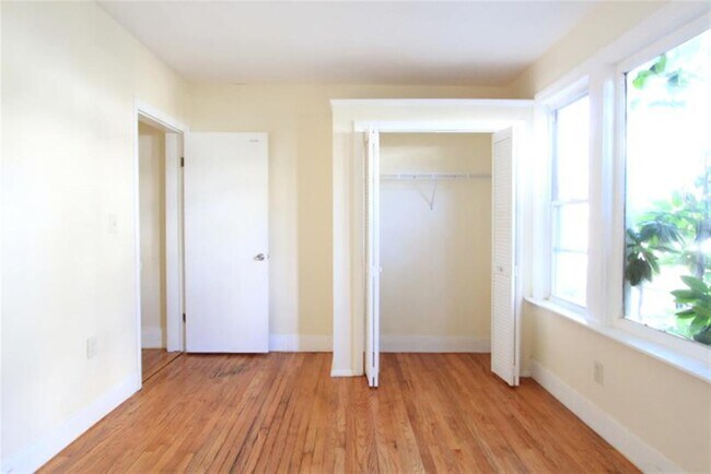 569 Main St unit 569, Medford, MA 02155 - photo 6
