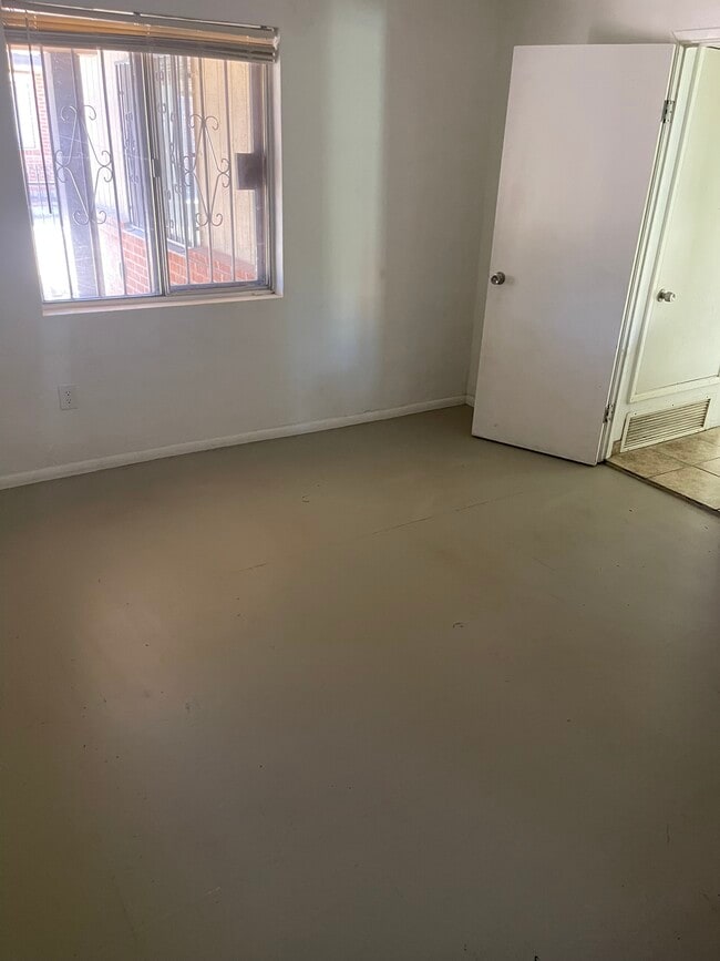 3027 N Geronimo Ave, Tucson, AZ 85705 - photo 4