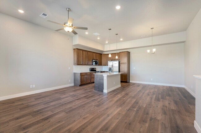 6809 Maple Leaf Dr unit 202, Timnath, CO 80547 - photo 5