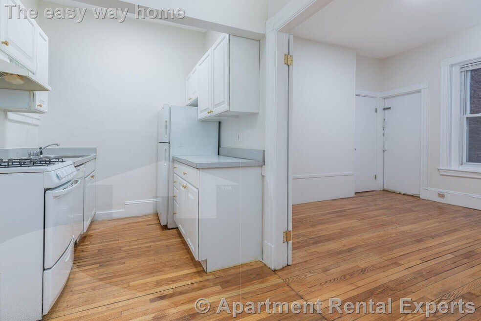 891 Massachusetts Ave unit 12A, Cambridge, MA 02139 - photo 1