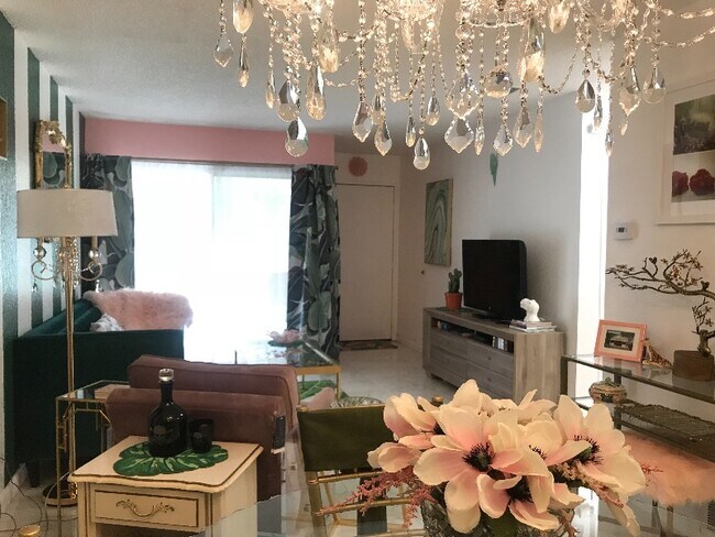 2857 N Los Felices Rd unit 102, Palm Springs, CA 92262 - photo 7