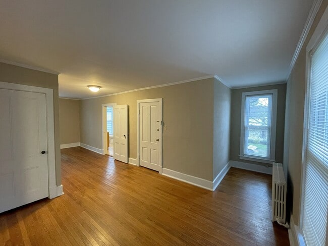 636 W Gray St unit 2B, Elmira, NY 14905 - photo 4