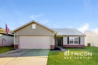 5851 Prairie Meadow Dr, Indianapolis, IN 46221