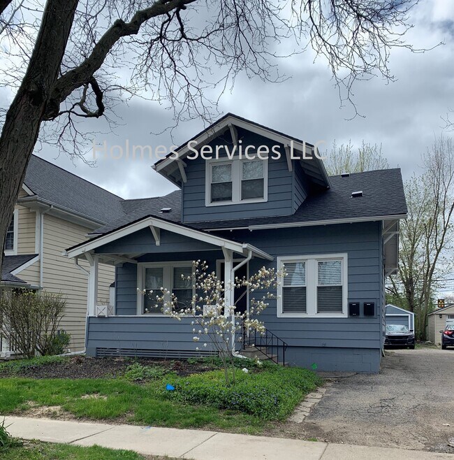 1226 Bird Ave unit 1, Birmingham, MI 48009 - photo 2