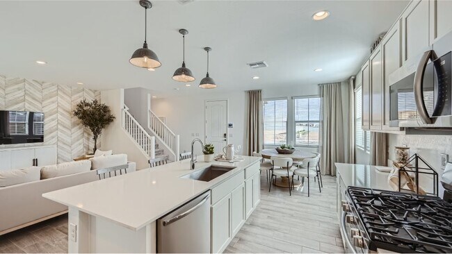 10203 E Ulysses Ave unit 36033413, Mesa, AZ 85212 - photo 6