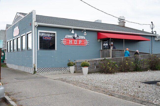 Stop by The Hop for breakfast and lunch while you're in Ocean Bluff-Brant Rock.