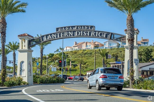 The Lantern District in Dana Point features restaurants, art galleries and small shops.