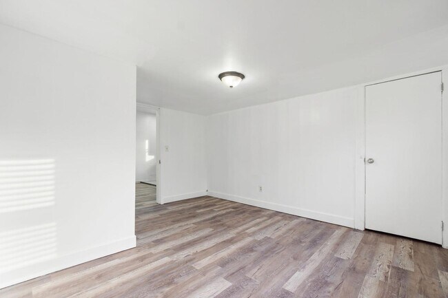 130 Elmwood Ave unit 3, East Orange, NJ 07018 - photo 7