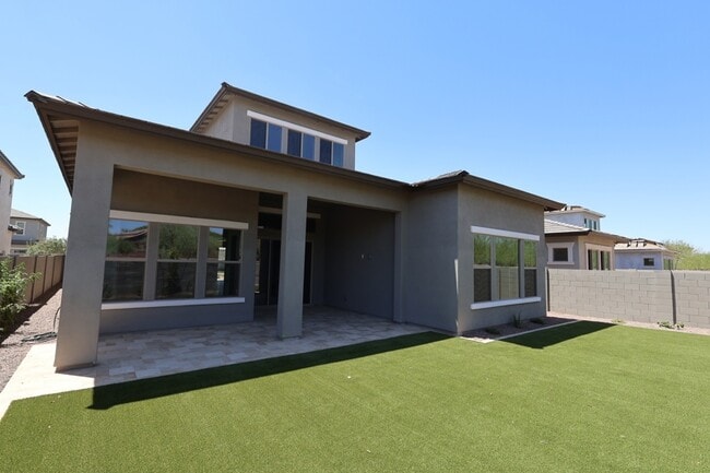 2014 W Rowel Rd, Phoenix, AZ 85085 - photo 2