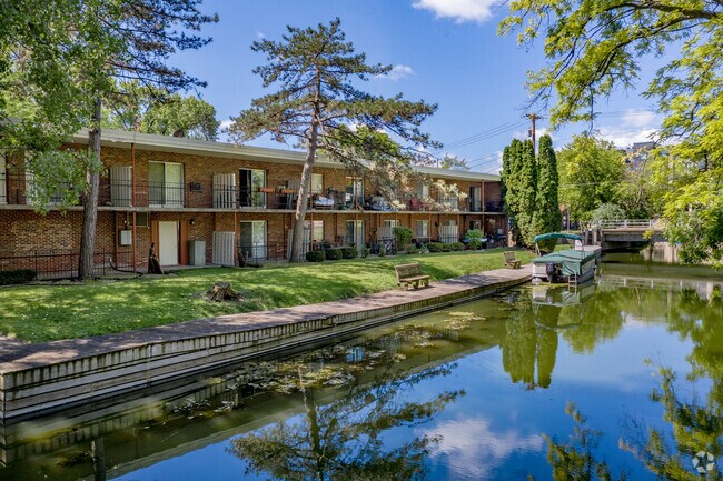 Pirate Island Apartments, Monona, WI 53716 - photo 6