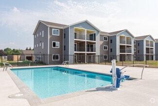 17003 Lakeshore Flats, Grand Haven, MI 49417