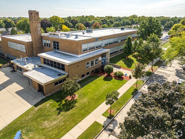 Eighty-First Street School will set students off on the right foot.