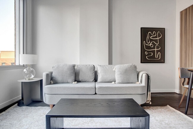 1122 N Hudson St unit FL4-ID1240, Arlington, VA 22201 - photo 2