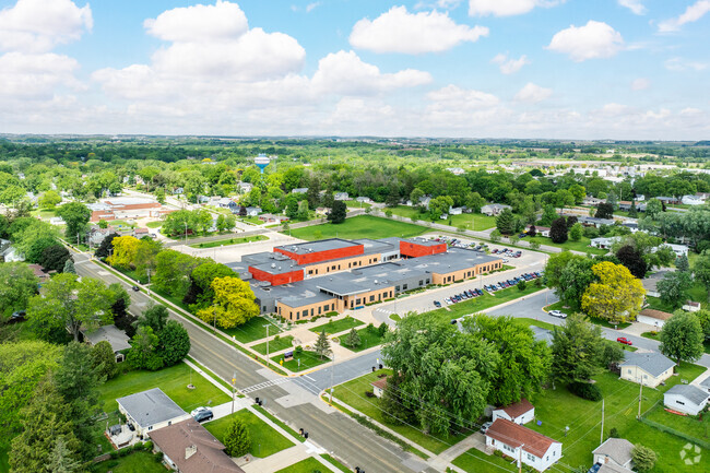 Students can easily walk to Eagle Point Elementary School in DeForest, WI.