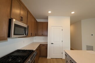 10555 Harbor Ln N, Maple Grove, MN 55369